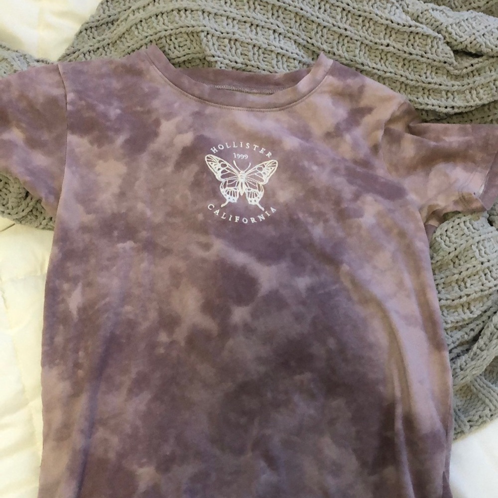 Hollister butterfly embroidered top